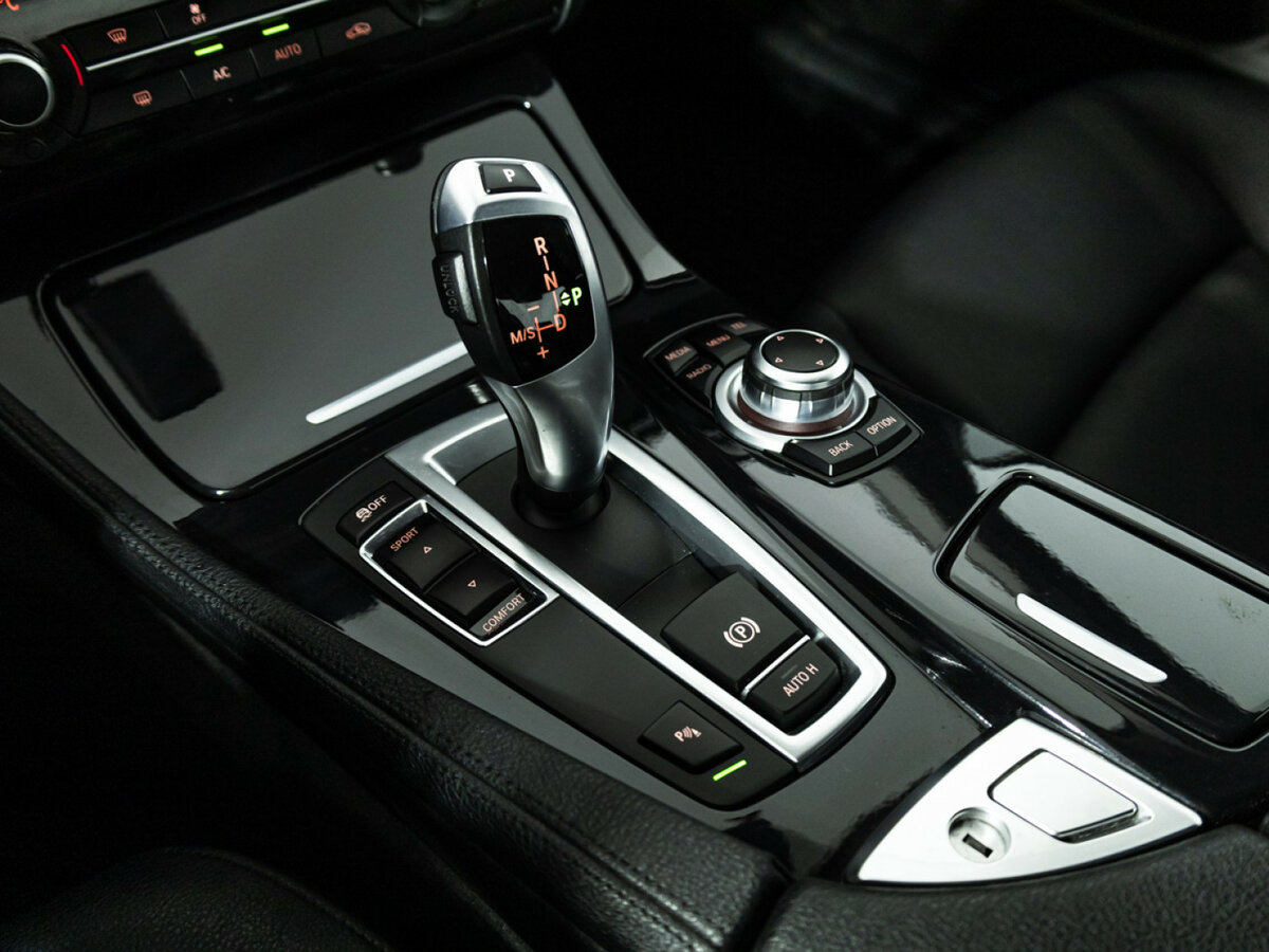 BMW 5 серии 2014 года с пробегом. Фото: #17