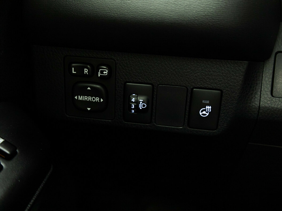 Toyota RAV4 2016 года с пробегом. Фото: #17