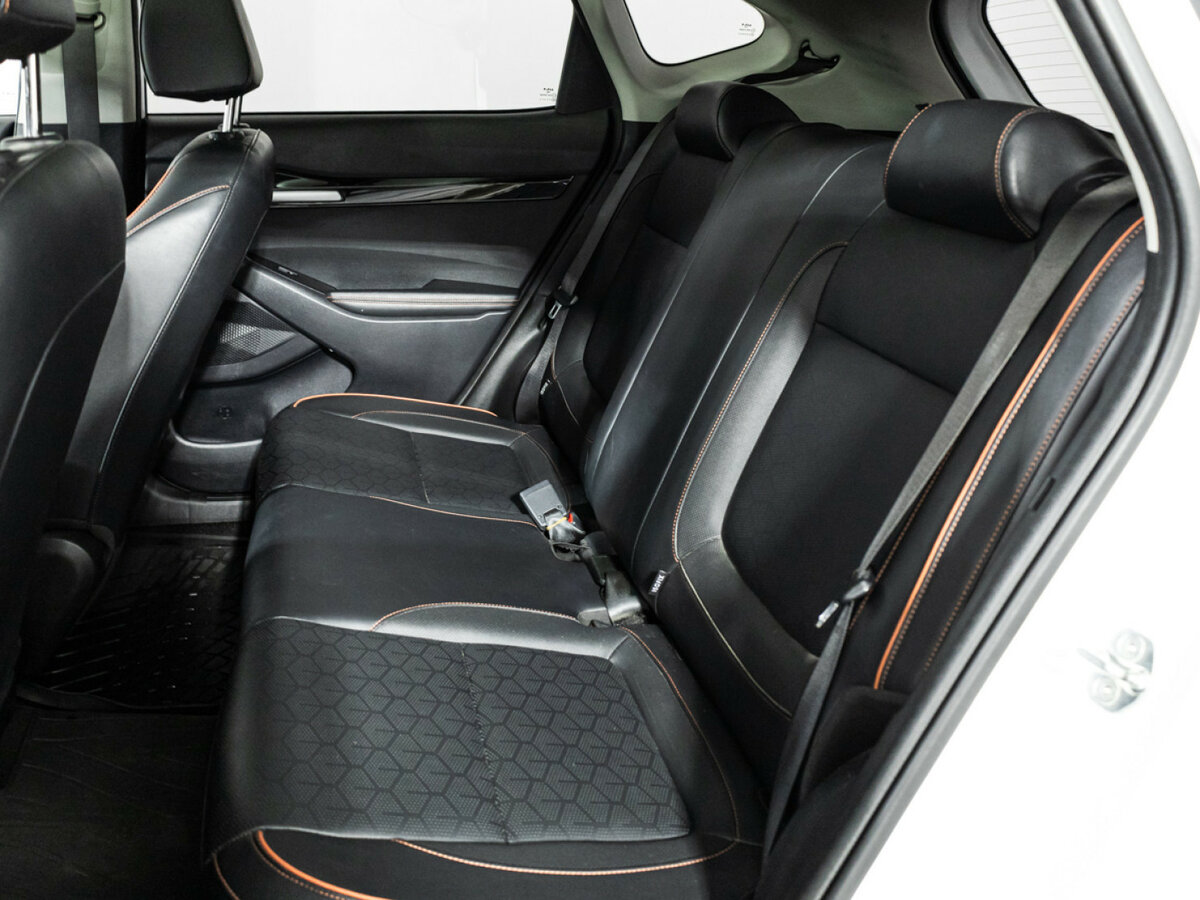 Kia Seltos 2024 года с пробегом. Фото: #10