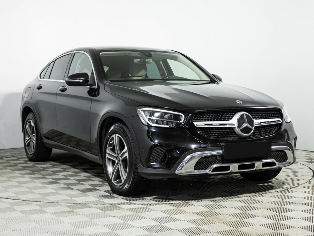Mercedes-Benz GLC Coupe 2021 года с пробегом. Фото: #2