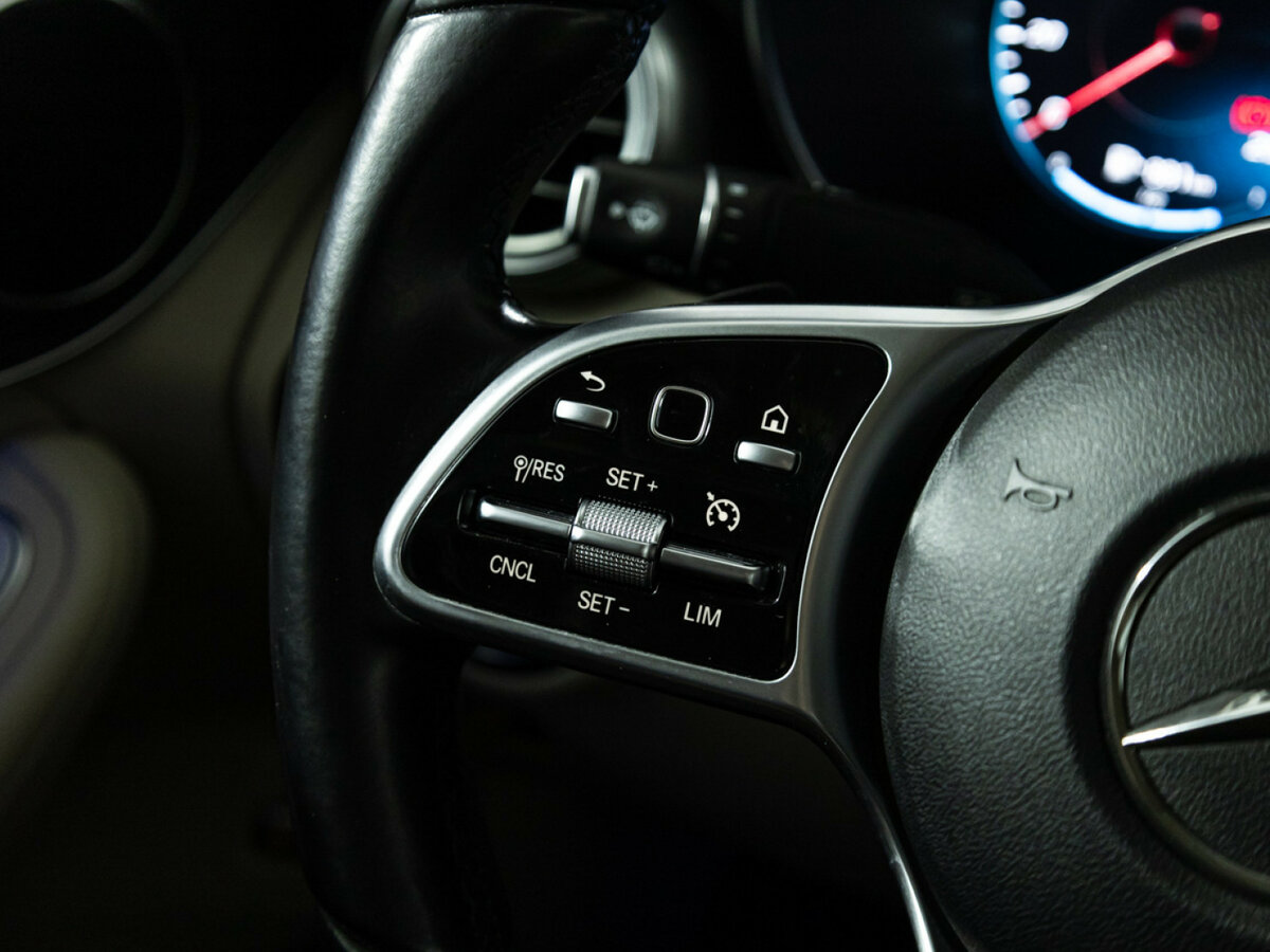 Mercedes-Benz GLC Coupe 2021 года с пробегом. Фото: #15