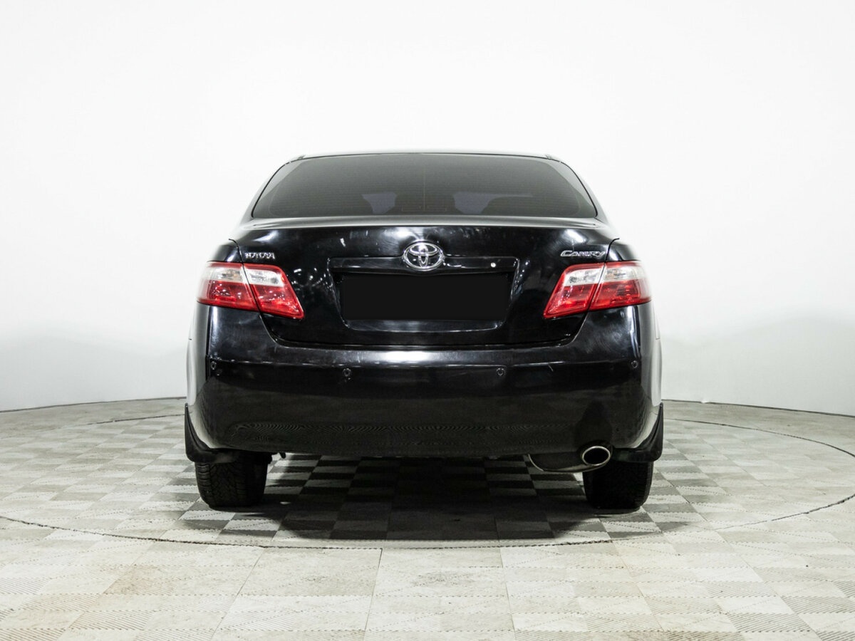 Toyota Camry 2010 года с пробегом. Фото: #4