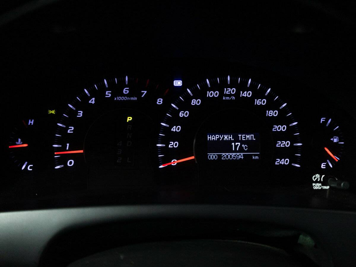 Toyota Camry 2010 года с пробегом. Фото: #9