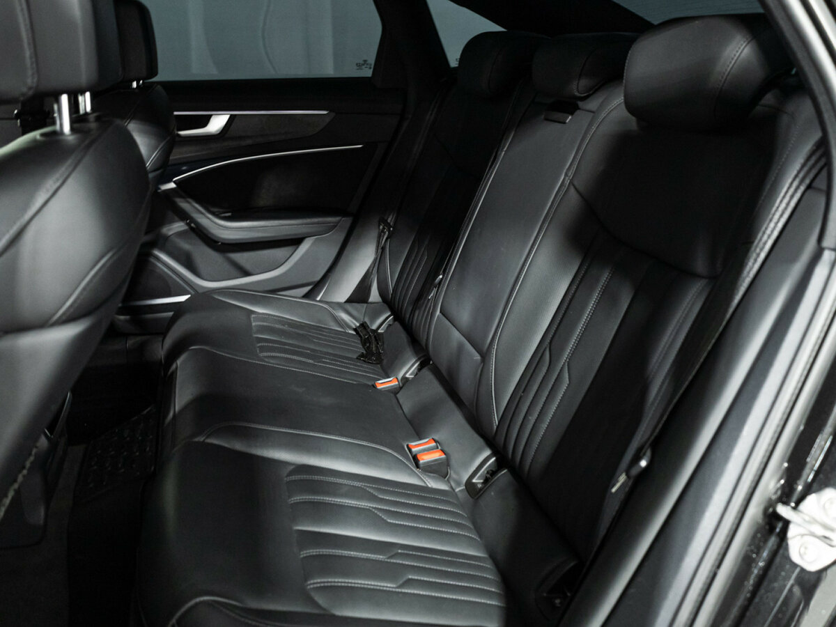 Audi A6 2018 года с пробегом. Фото: #9