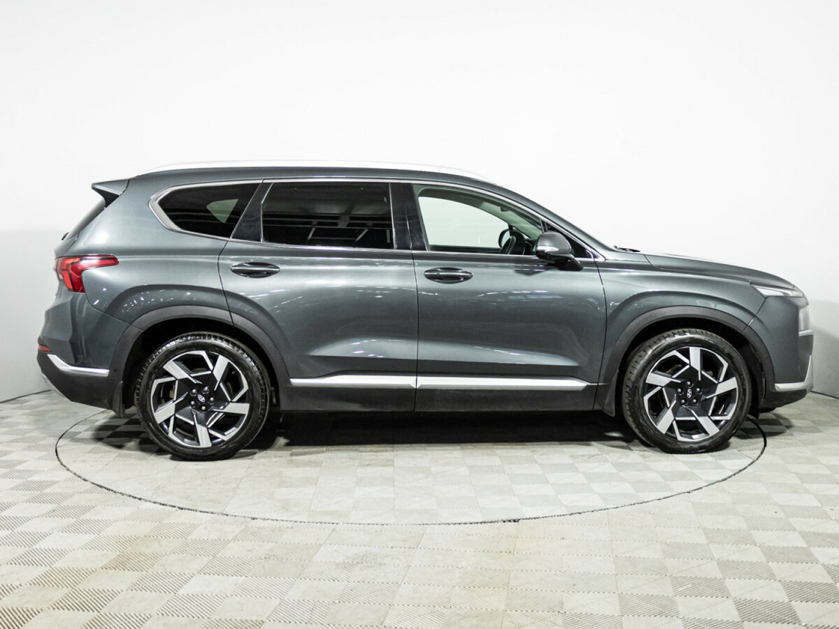 Hyundai Santa Fe 2021 года с пробегом. Фото: #3