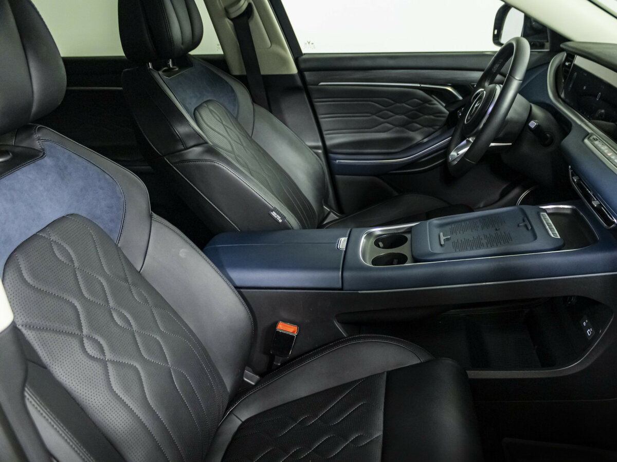 Voyah Free 2023 года с пробегом. Фото: #7