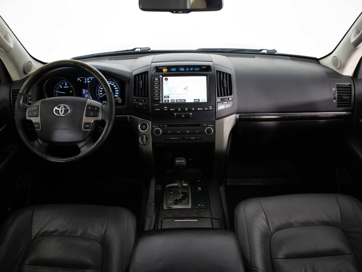 Toyota Land Cruiser 2008 года с пробегом. Фото: #4