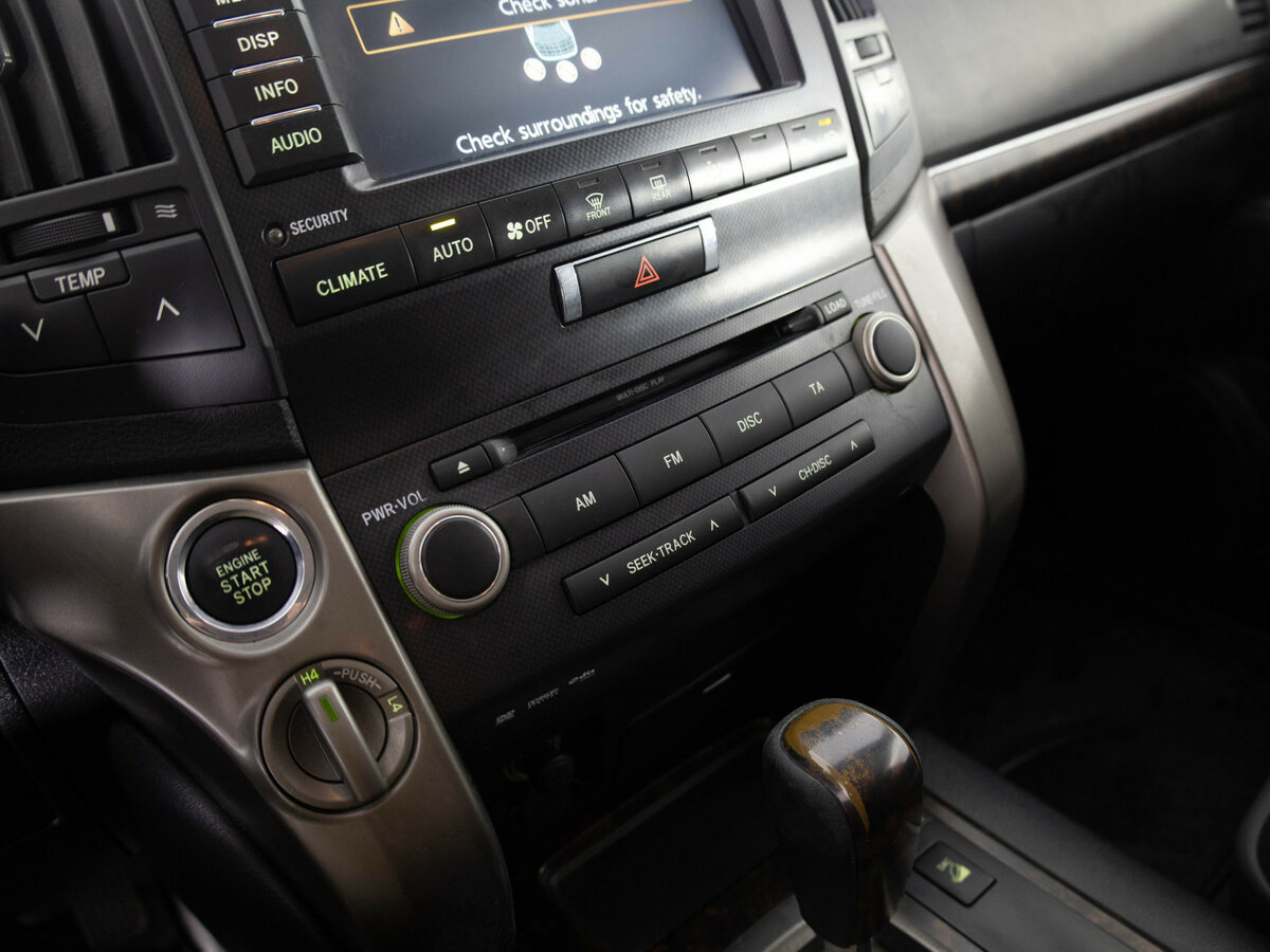 Toyota Land Cruiser 2008 года с пробегом. Фото: #8