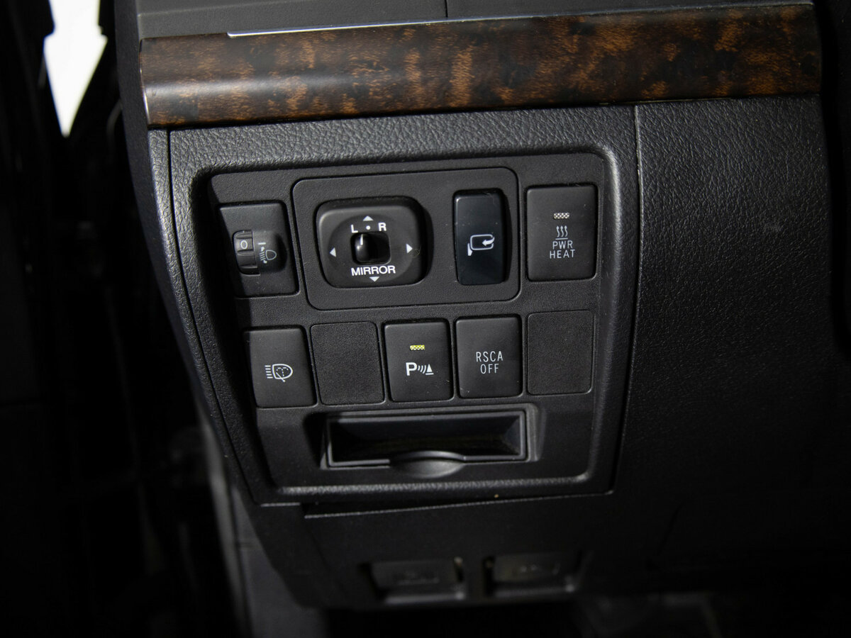 Toyota Land Cruiser 2008 года с пробегом. Фото: #10