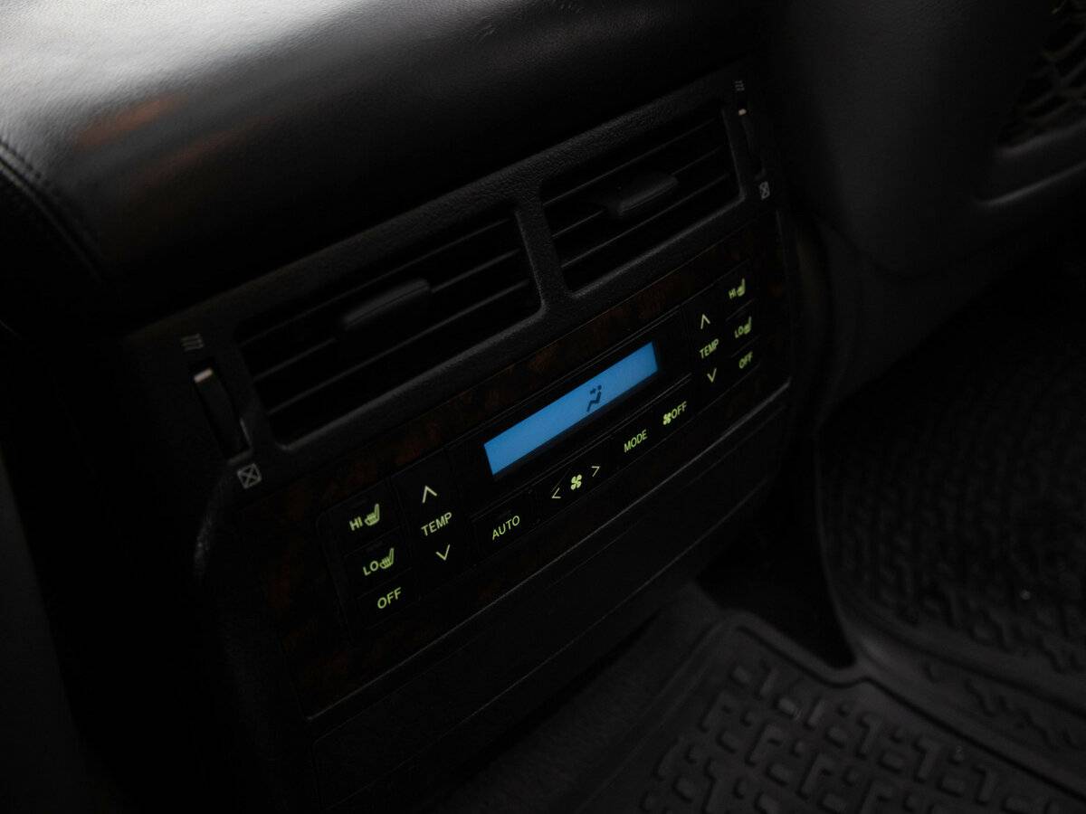 Toyota Land Cruiser 2008 года с пробегом. Фото: #16