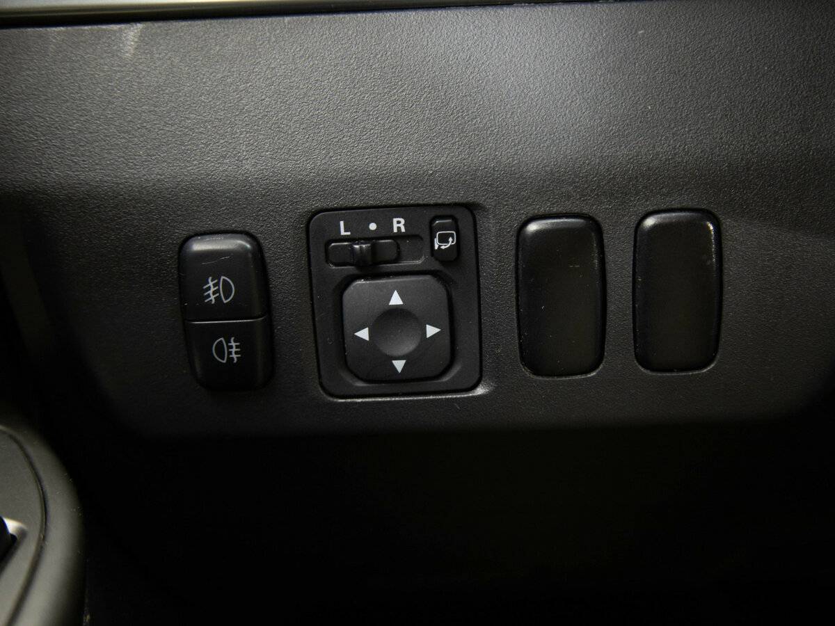 Mitsubishi Pajero 2013 года с пробегом. Фото: #14