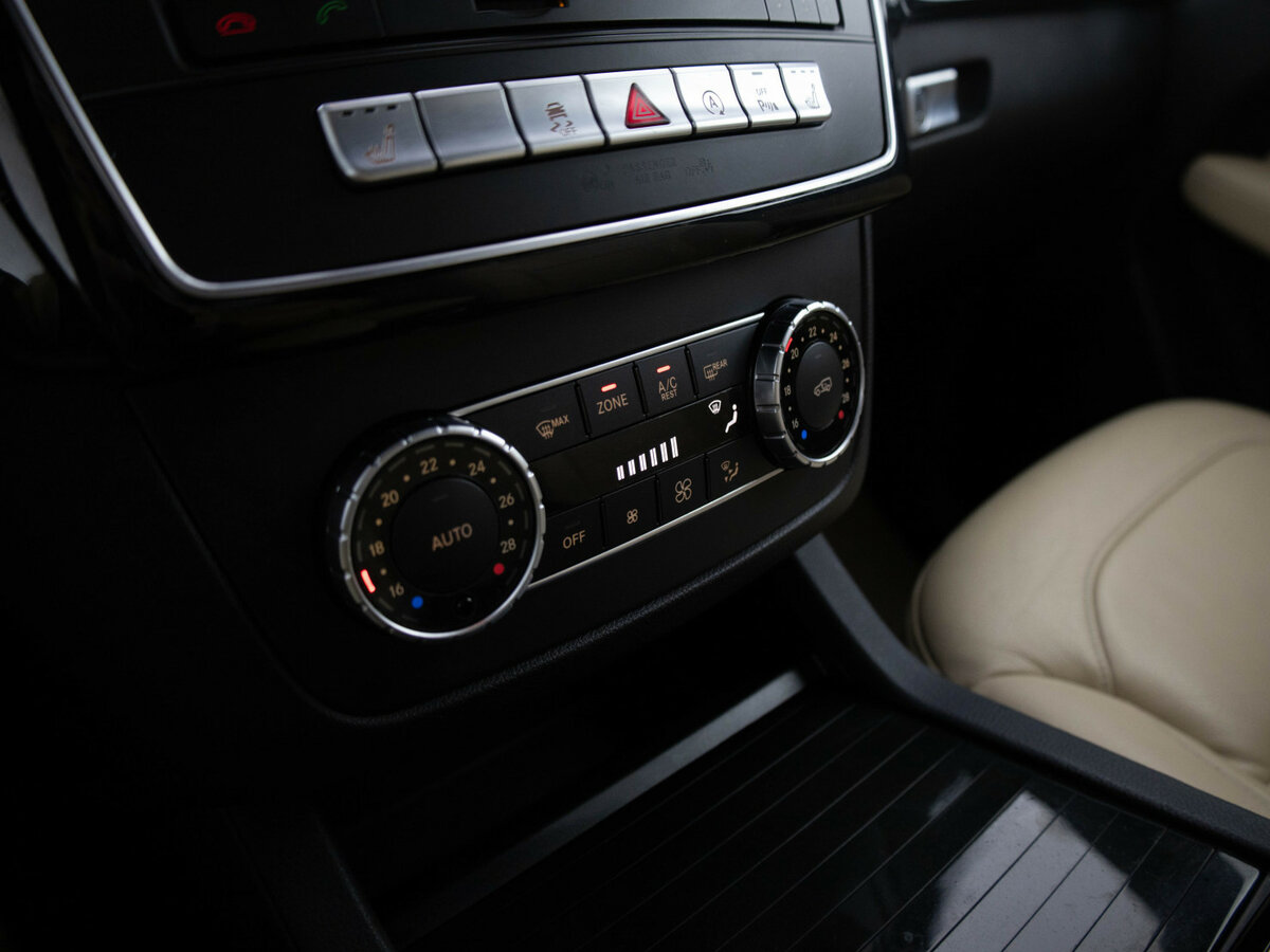 Mercedes-Benz GLS 2016 года с пробегом. Фото: #16