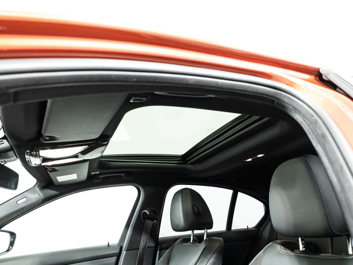 BMW 3 серии 2020 года с пробегом. Фото: #14