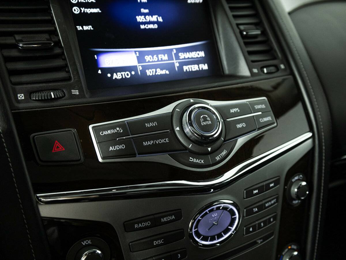 Infiniti QX80 2018 года с пробегом. Фото: #16