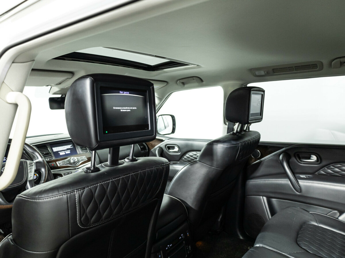 Infiniti QX80 2018 года с пробегом. Фото: #23
