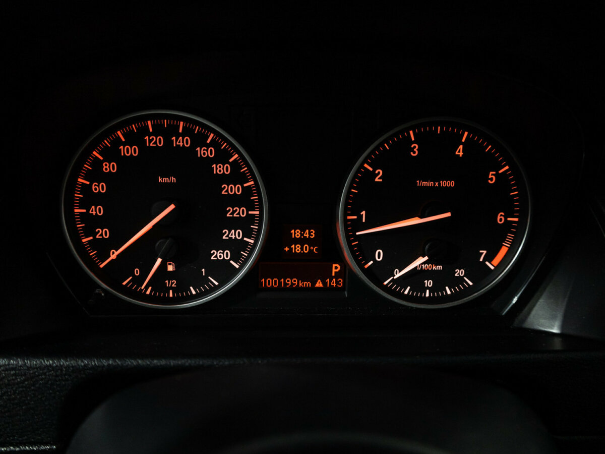 BMW X1 2011 года с пробегом. Фото: #11