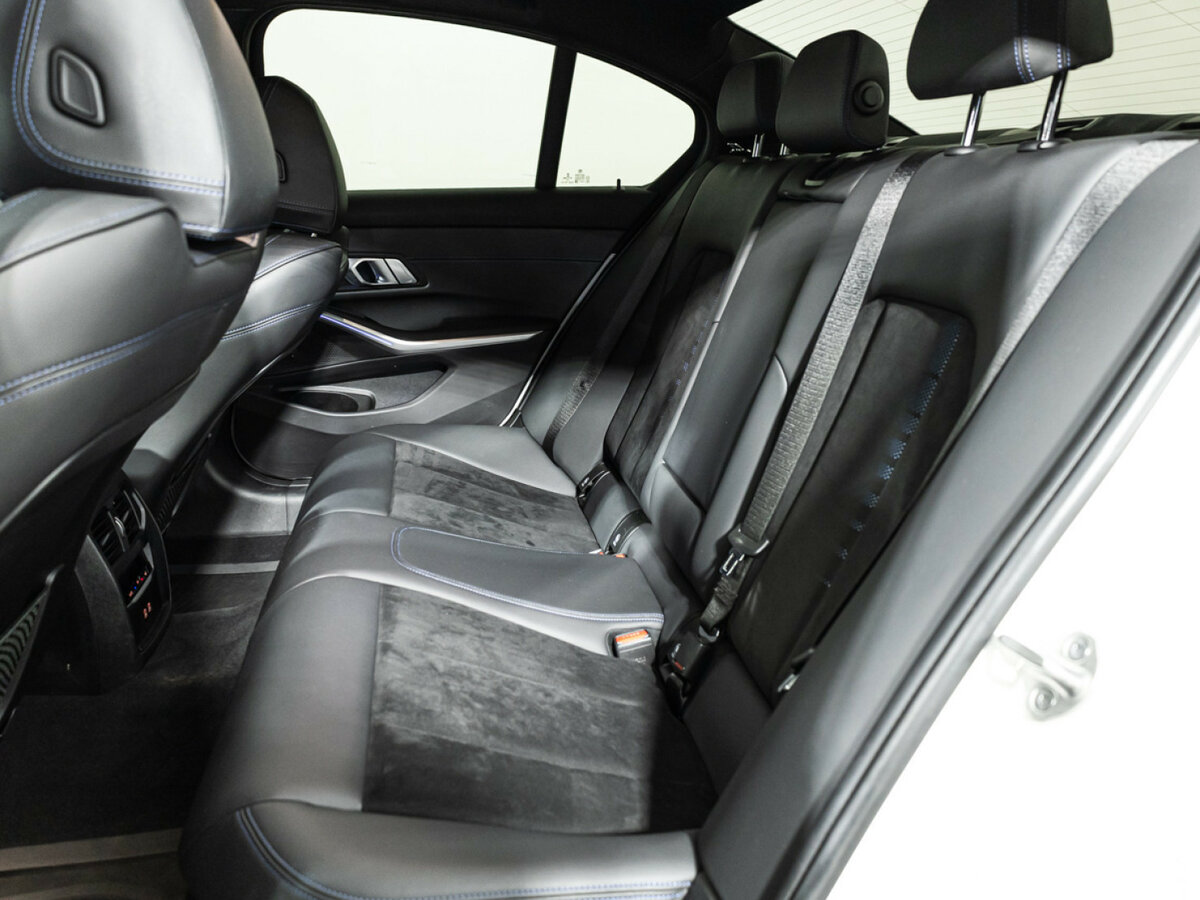 BMW 3 серии 2020 года с пробегом. Фото: #9