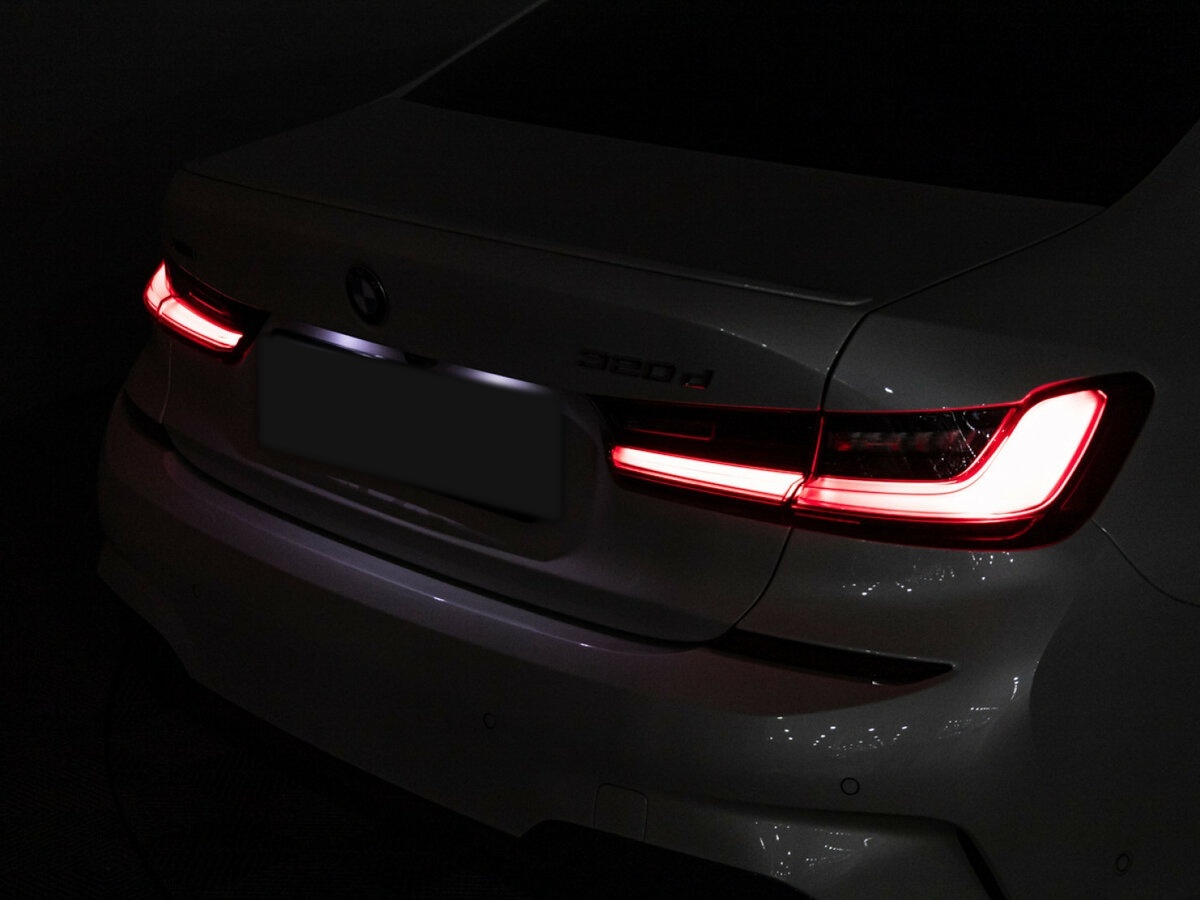 BMW 3 серии 2020 года с пробегом. Фото: #27