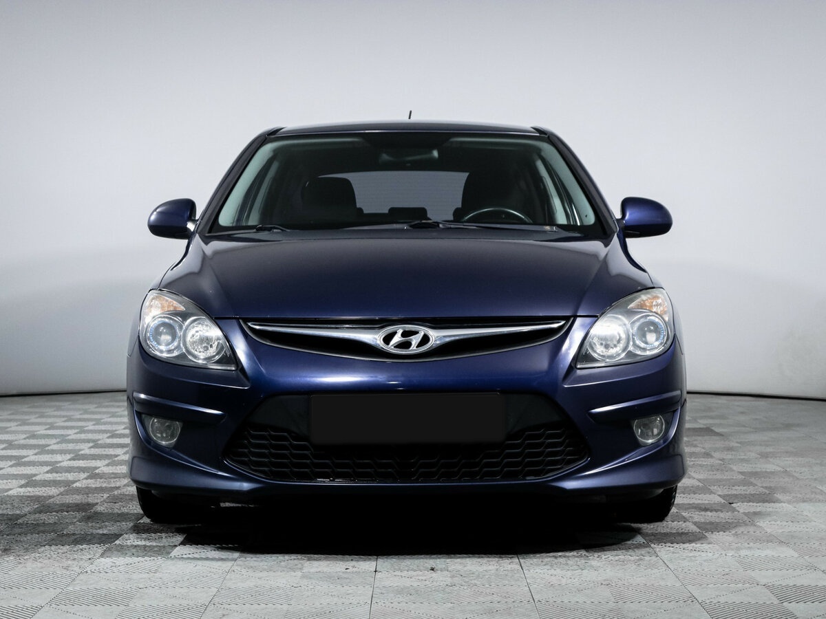 Hyundai i30 2010 года с пробегом. Фото: #1