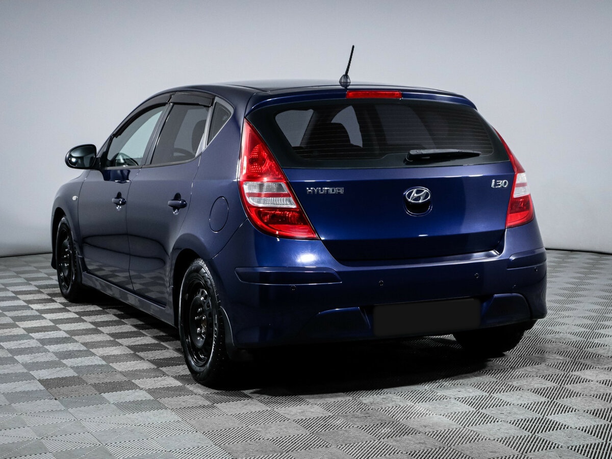 Hyundai i30 2010 года с пробегом. Фото: #5