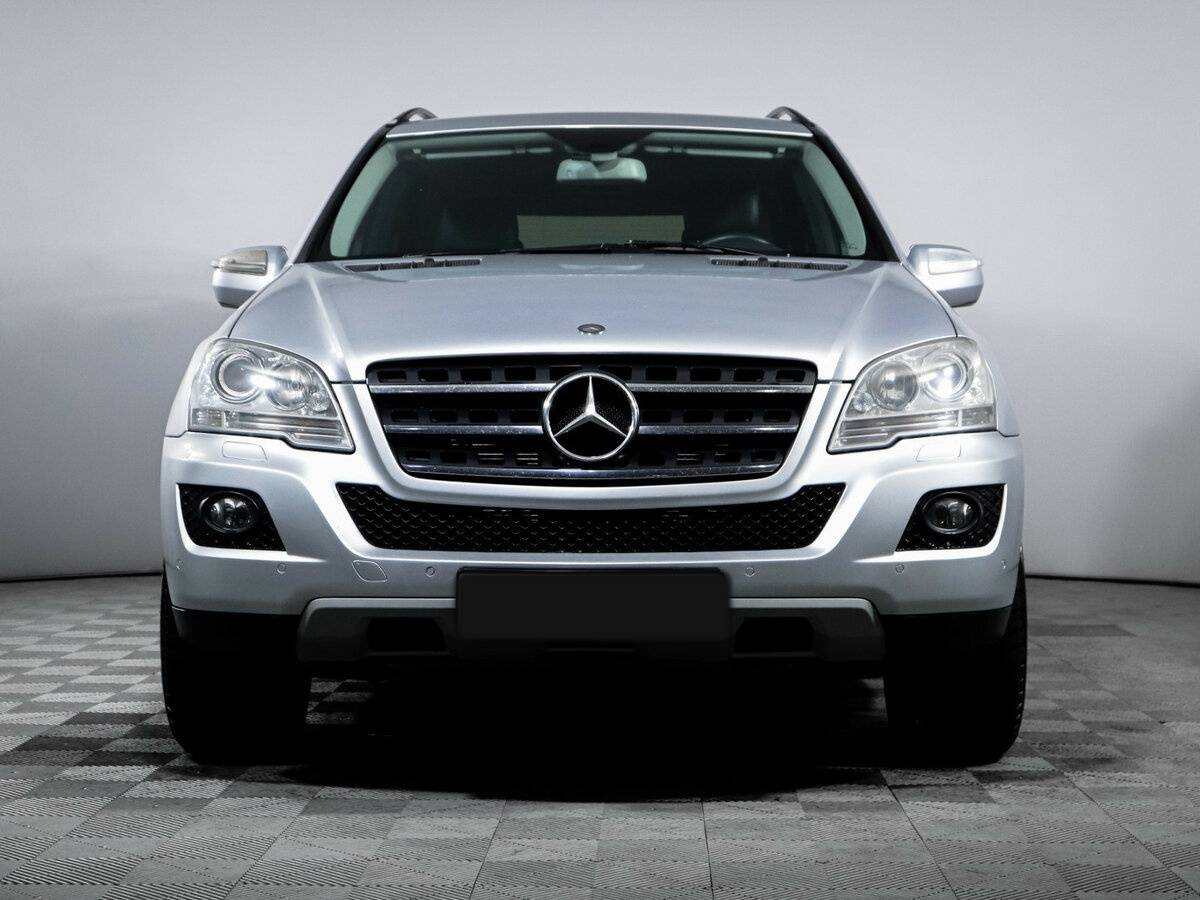 Mercedes-Benz M-Класс 2008 года с пробегом. Фото: #1