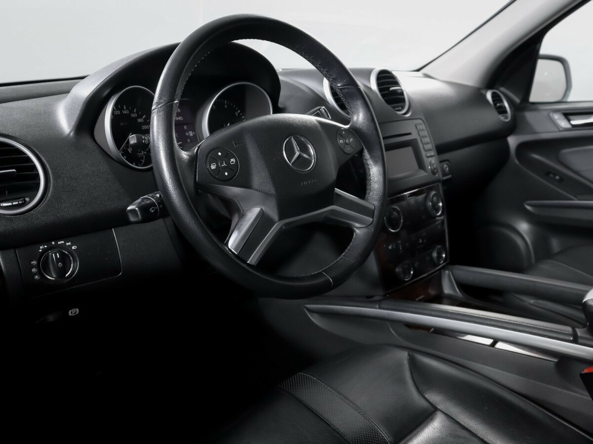 Mercedes-Benz M-Класс 2008 года с пробегом. Фото: #13