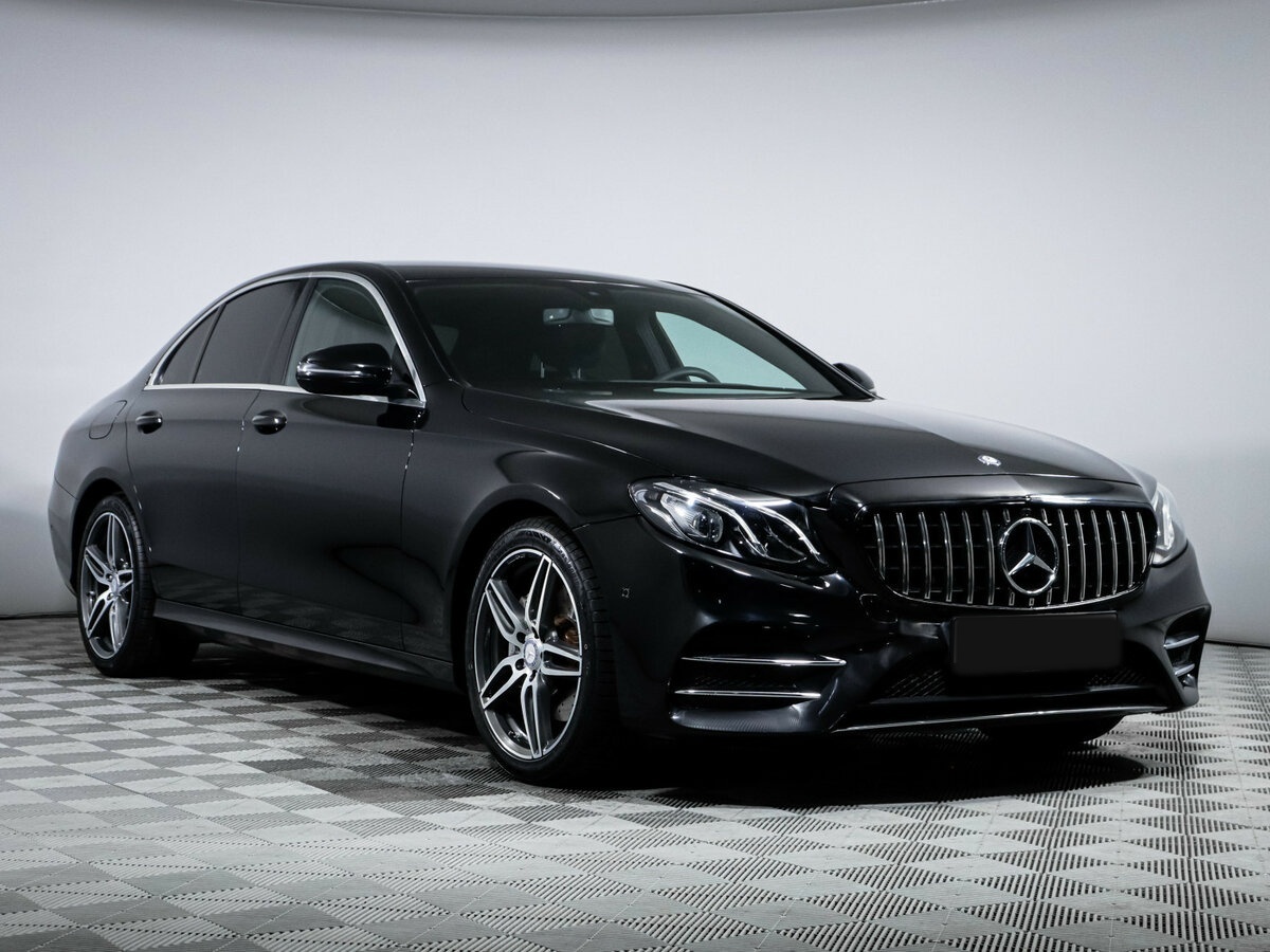 Mercedes-Benz E-Класс 2017 года с пробегом. Фото: #2