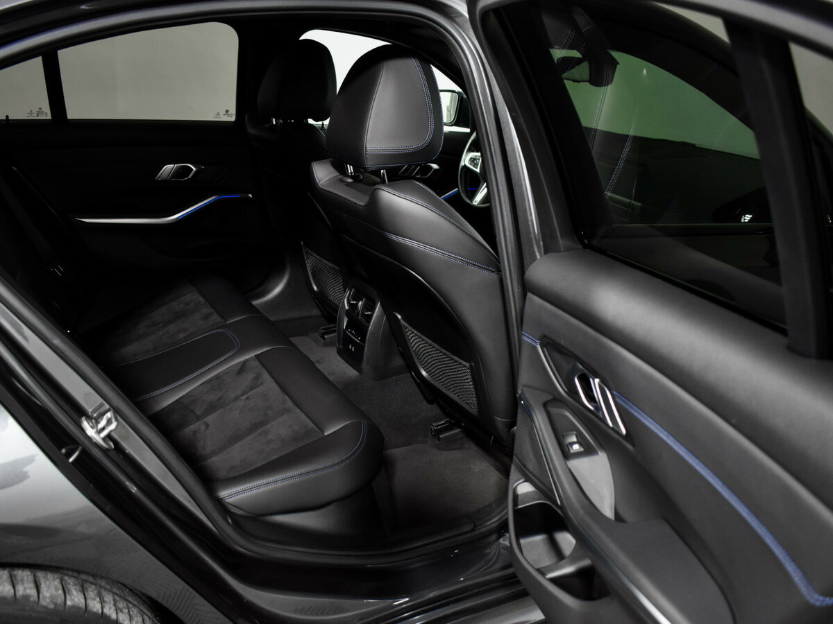 BMW 3 серии 2021 года с пробегом. Фото: #12