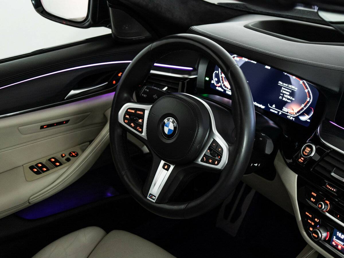 BMW 5 серии 2020 года с пробегом. Фото: #23