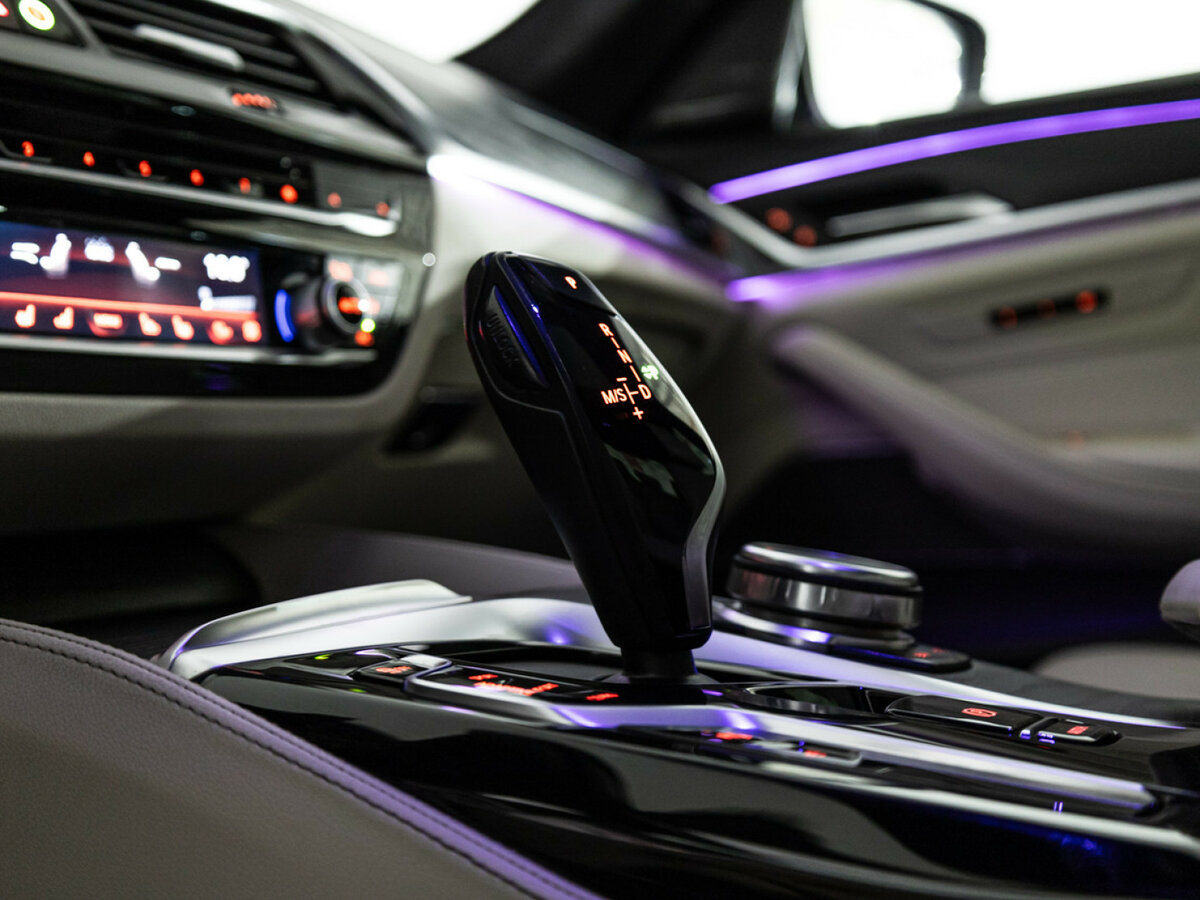 BMW 5 серии 2020 года с пробегом. Фото: #25