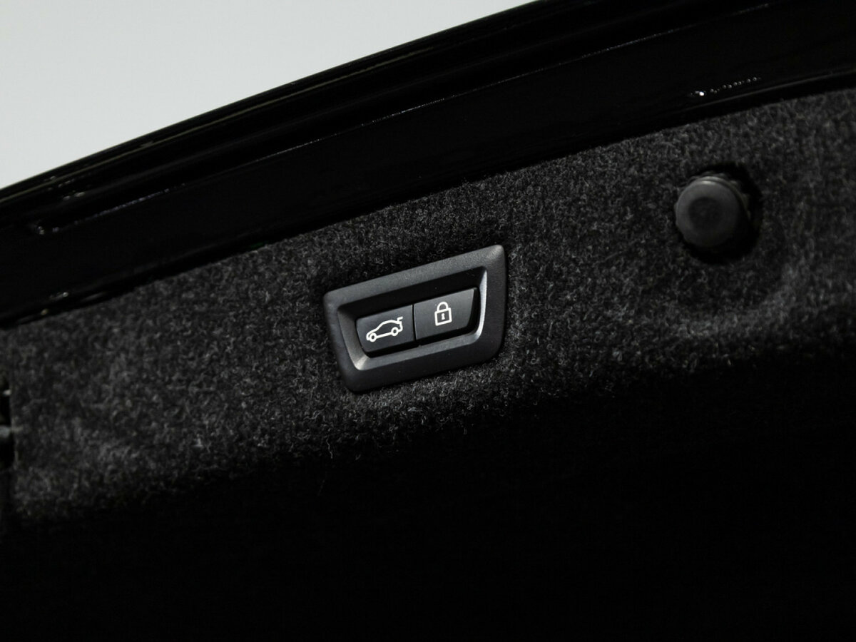 BMW 5 серии 2020 года с пробегом. Фото: #28