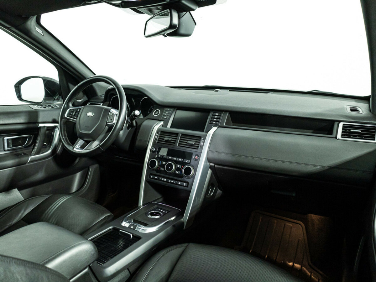 Land Rover Discovery Sport 2019 года с пробегом. Фото: #6