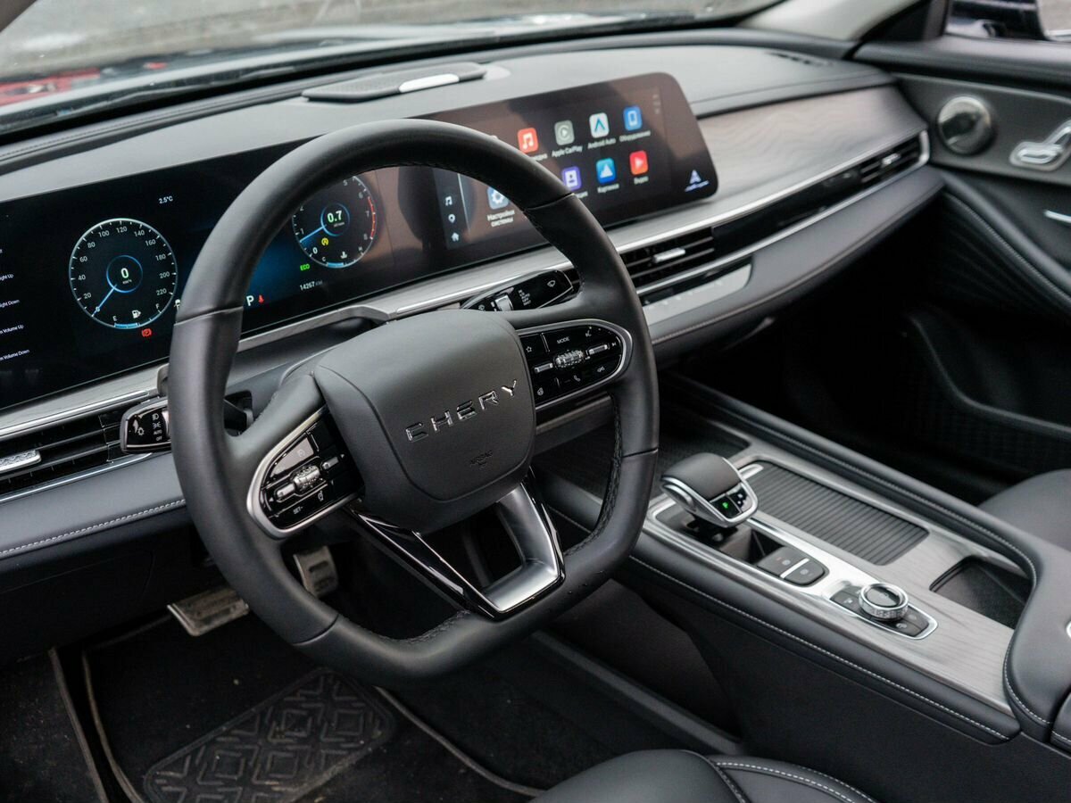 Chery Arrizo 8 2024 года с пробегом. Фото: #10