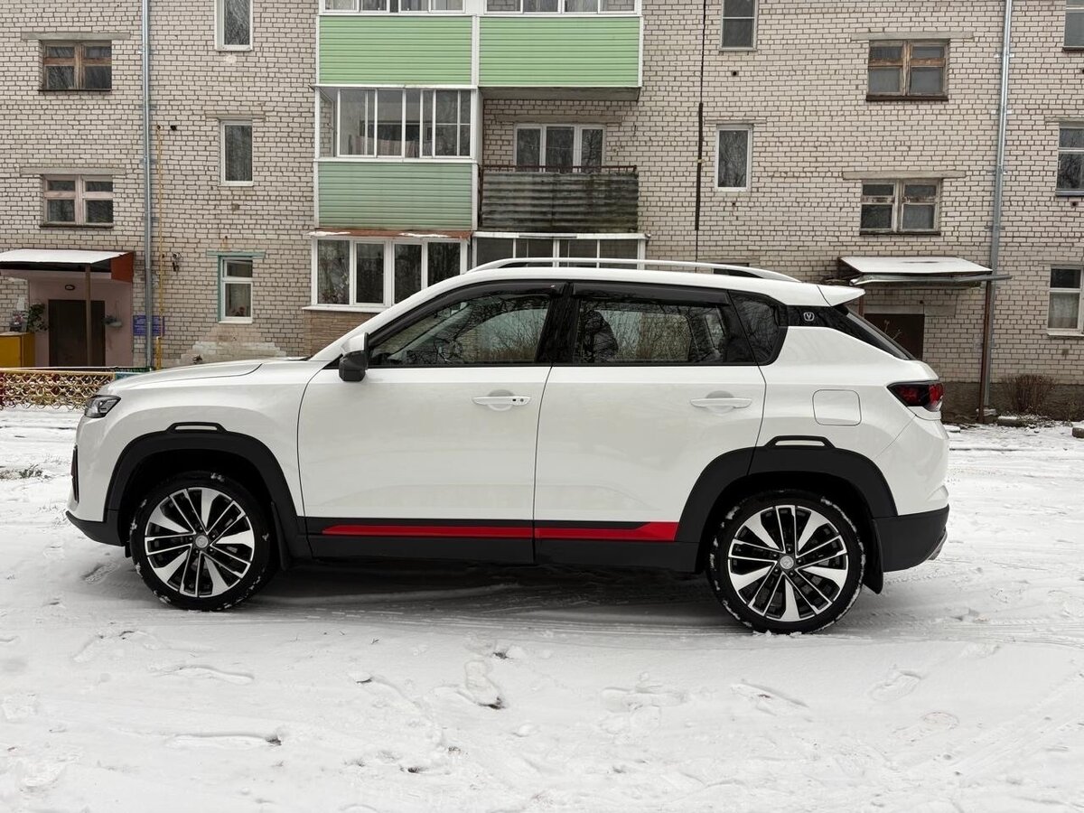 Changan CS35 Plus 2024 года с пробегом. Фото: #1