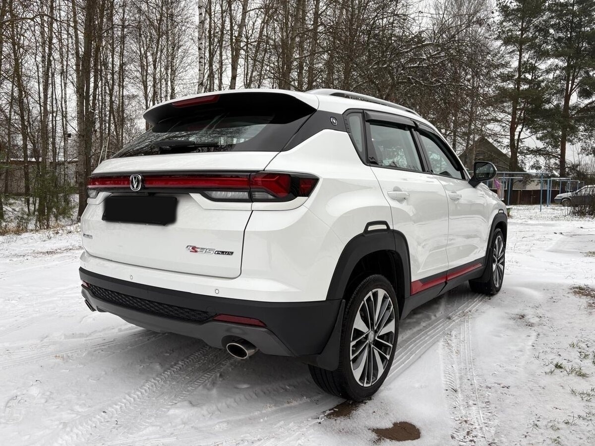 Changan CS35 Plus 2024 года с пробегом. Фото: #2