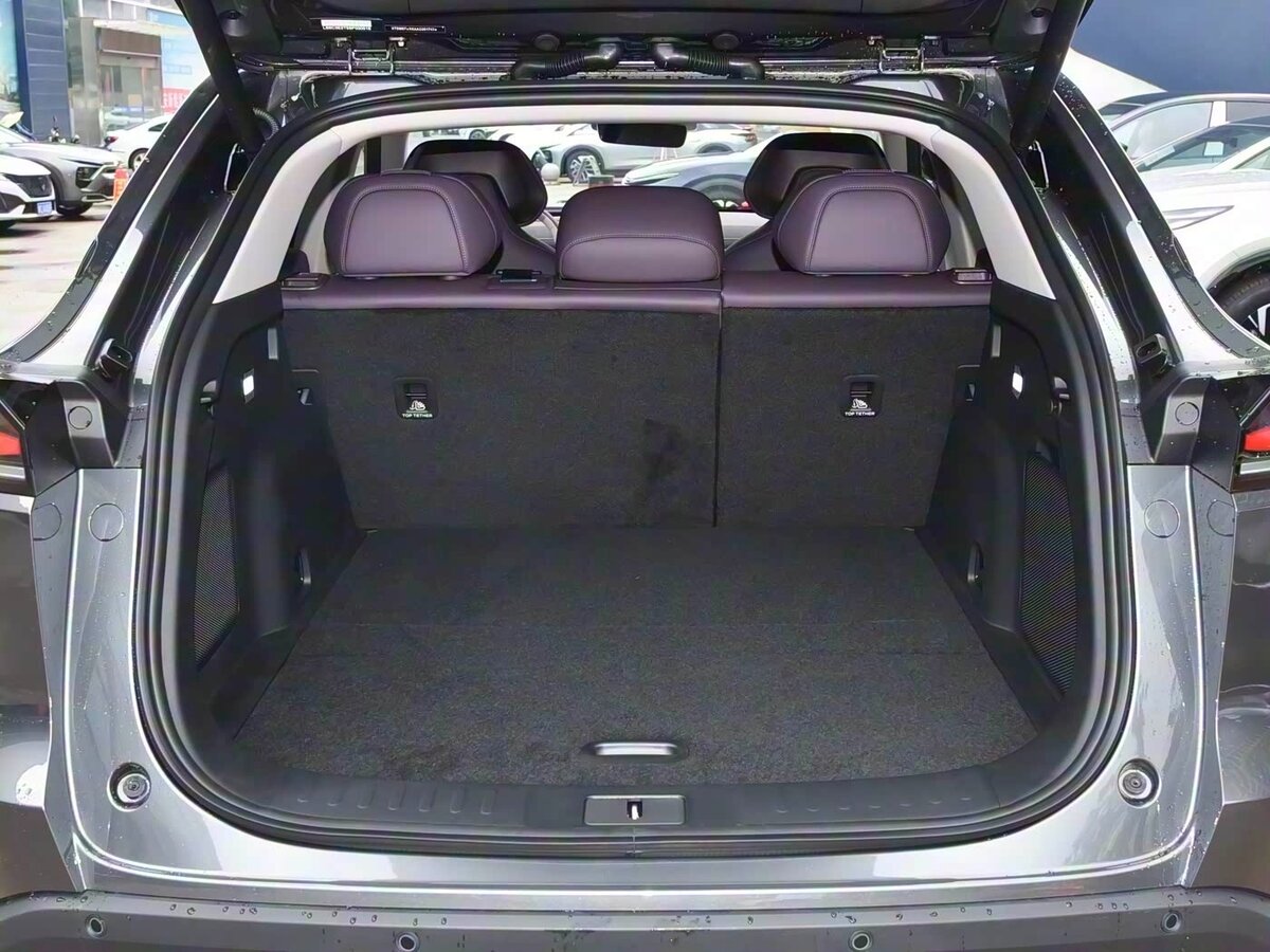 Changan Deepal S07 (S7) 2025 года с пробегом. Фото: #34