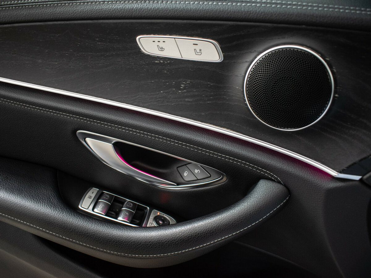 Mercedes-Benz E-Класс 2018 года с пробегом. Фото: #10