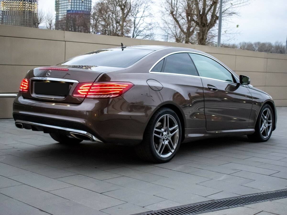 Mercedes-Benz E-Класс 2014 года с пробегом. Фото: #4