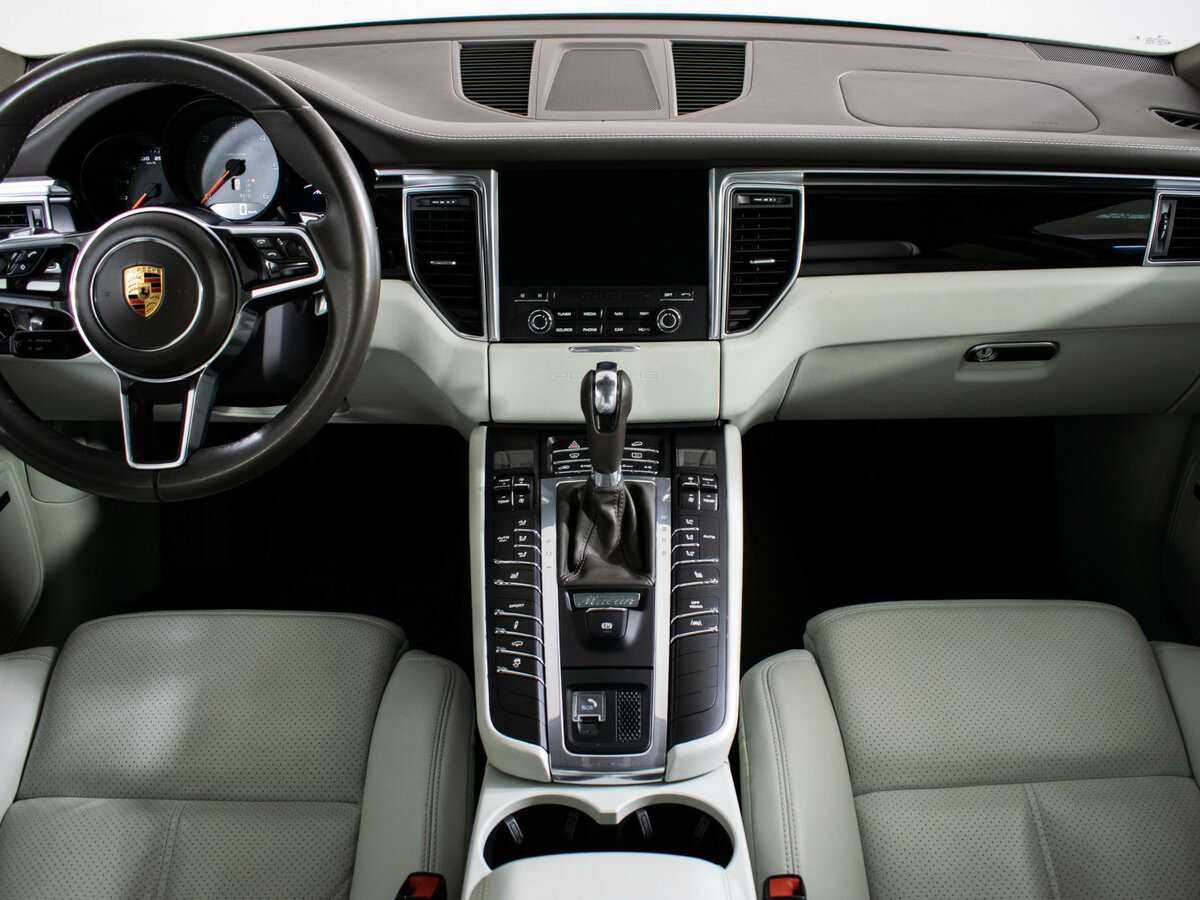 Porsche Macan 2017 года с пробегом. Фото: #11