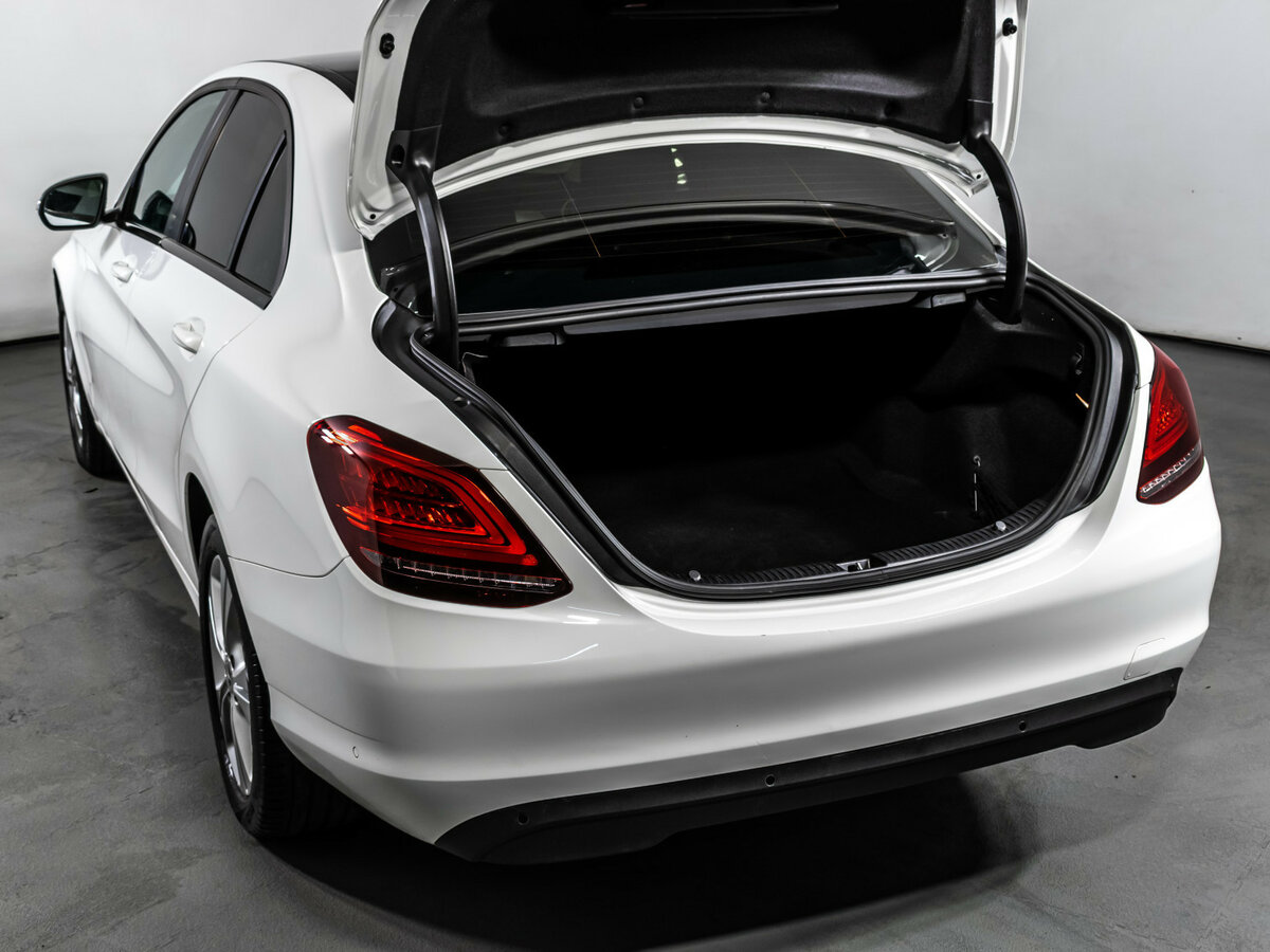 Mercedes-Benz C-Класс 2019 года с пробегом. Фото: #6