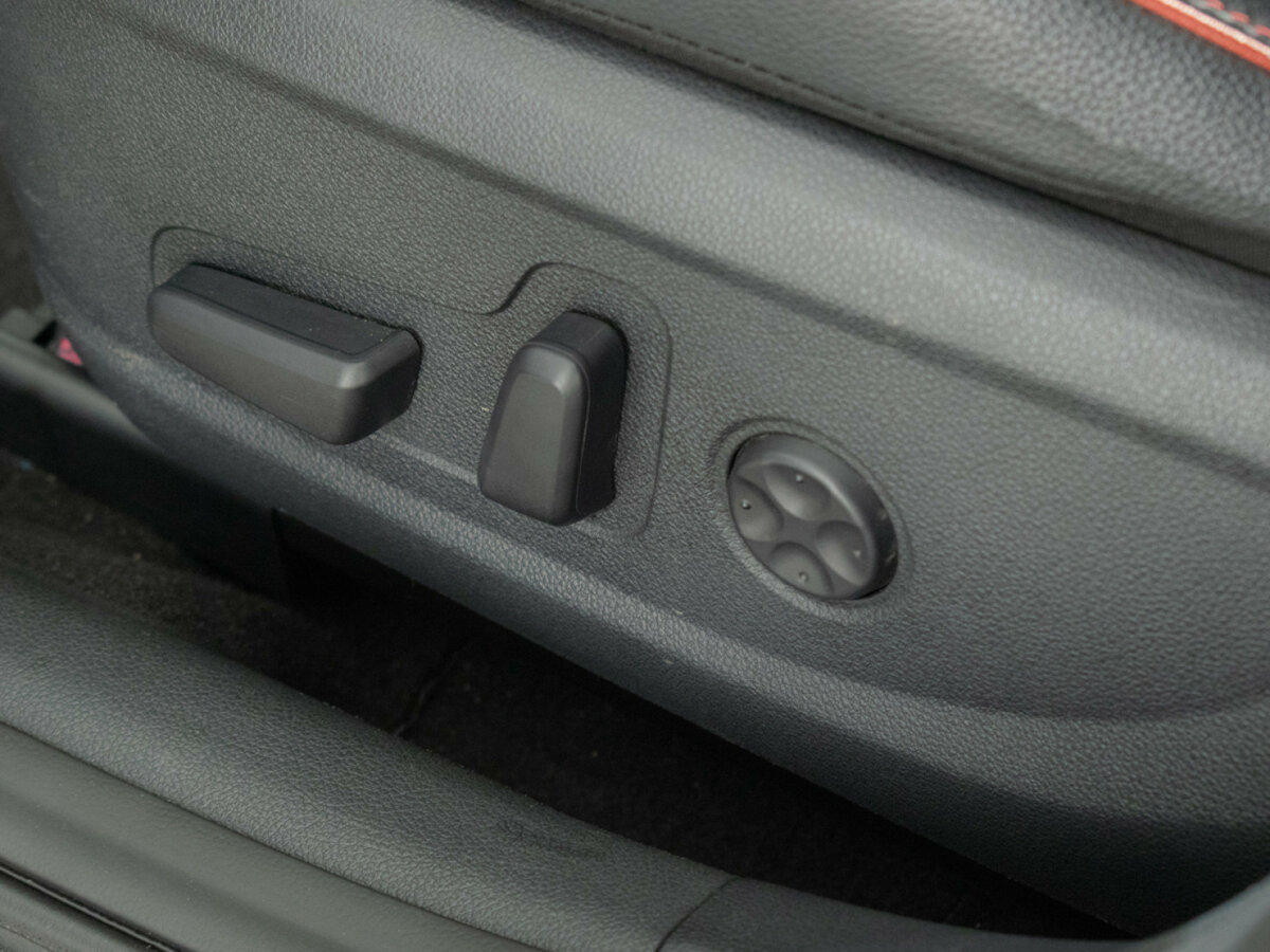 Б/У Киа Оптима 2018 года. Фото: #12