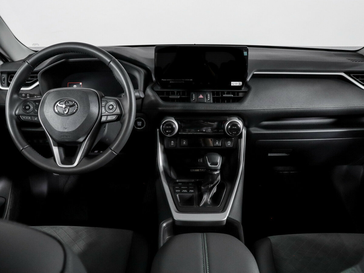 Toyota RAV4 2025 года с пробегом. Фото: #11