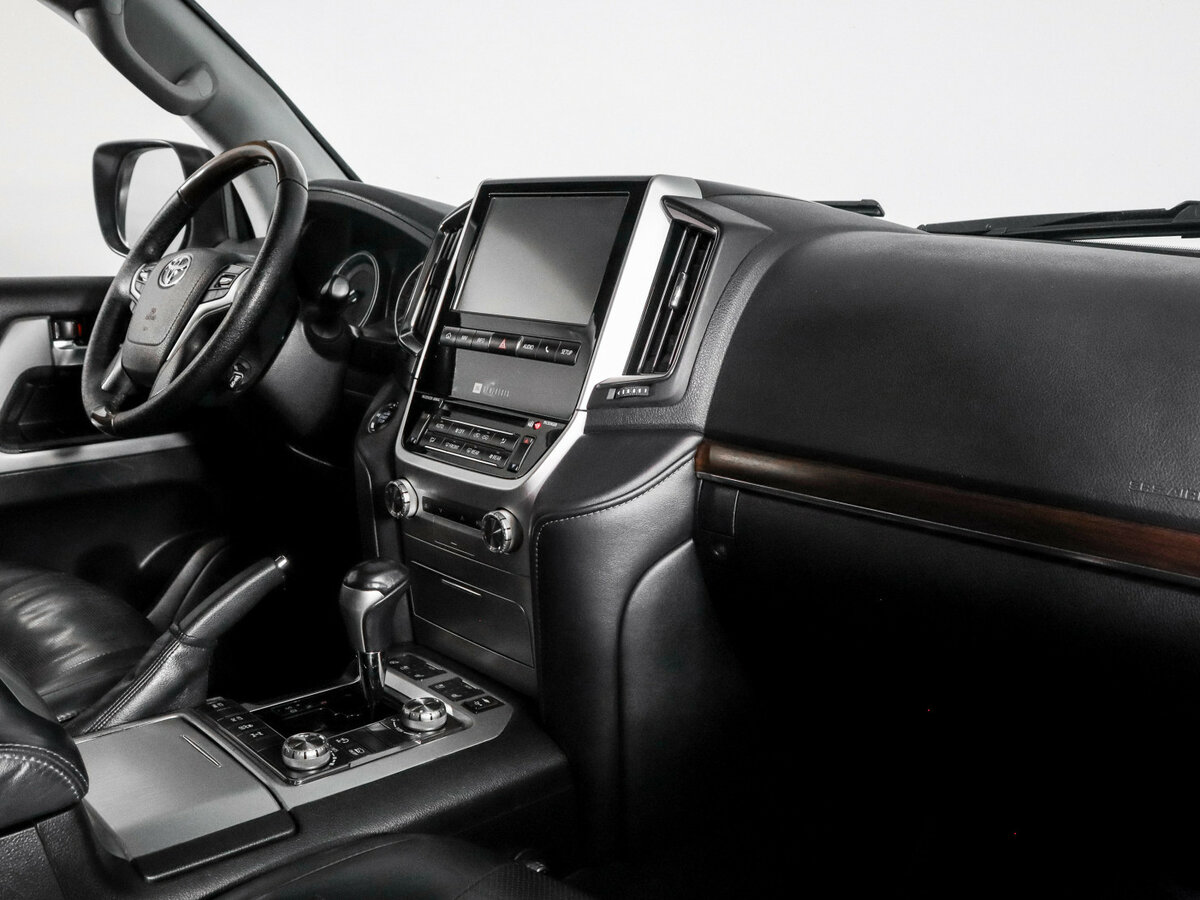 Toyota Land Cruiser 2015 года с пробегом. Фото: #8