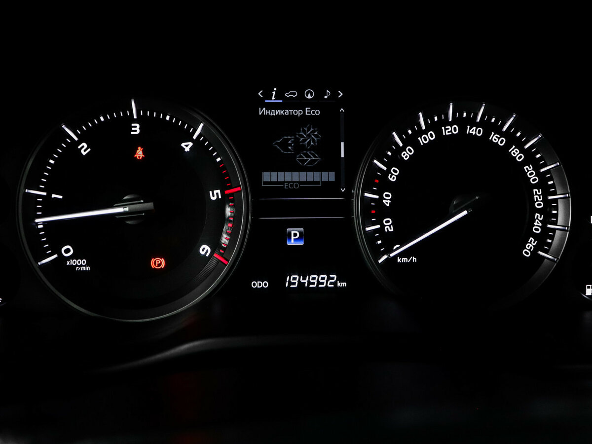 Toyota Land Cruiser 2015 года с пробегом. Фото: #10