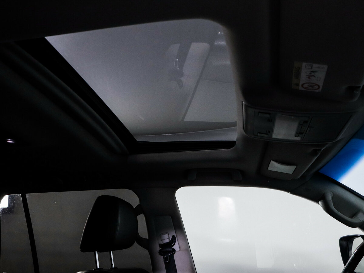 Toyota Land Cruiser 2015 года с пробегом. Фото: #15