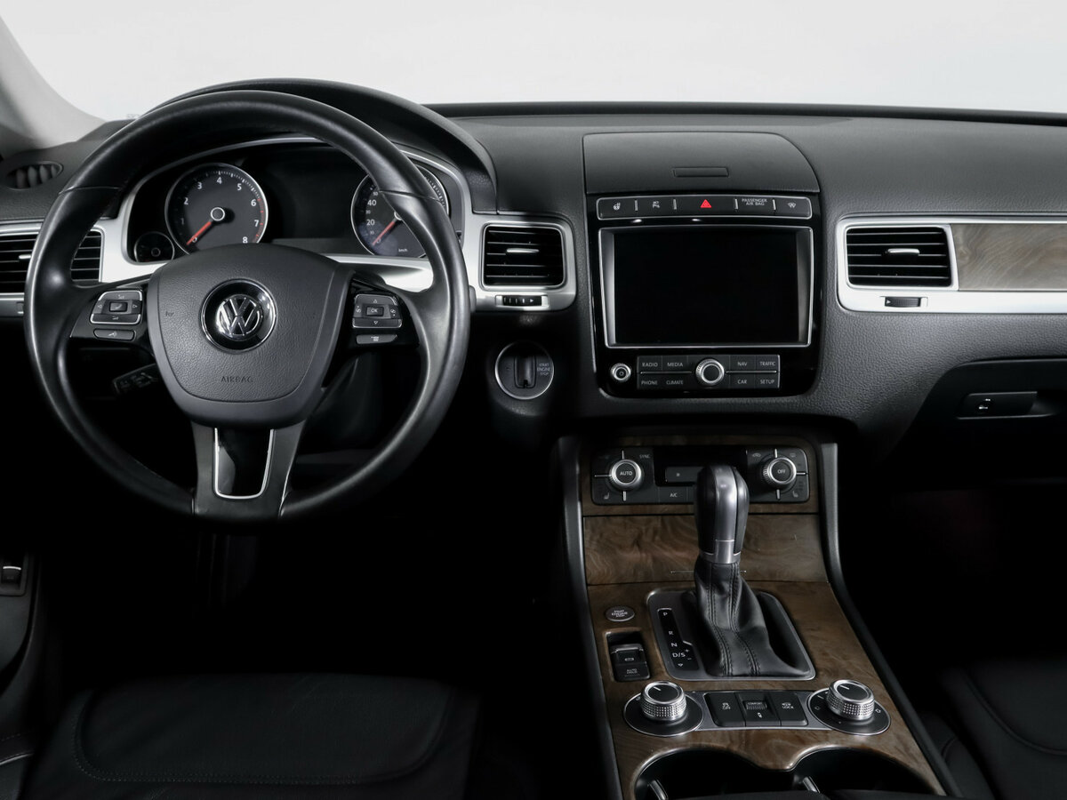 Volkswagen Touareg 2016 года с пробегом. Фото: #11