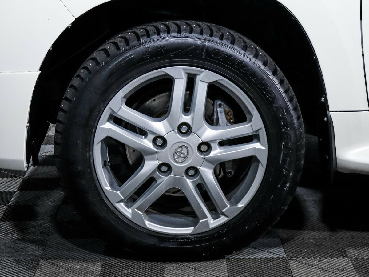 Toyota Land Cruiser 2018 года с пробегом. Фото: #14