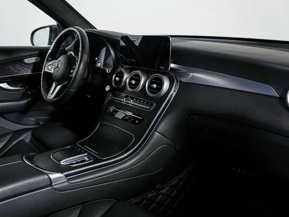 Mercedes-Benz GLC 2021 года с пробегом. Фото: #6