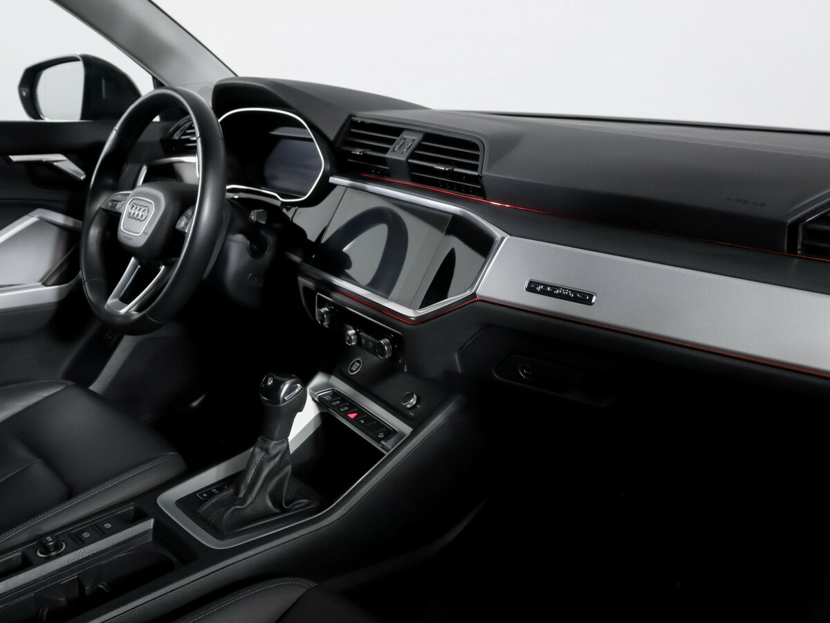 Audi Q3 2021 года с пробегом. Фото: #8