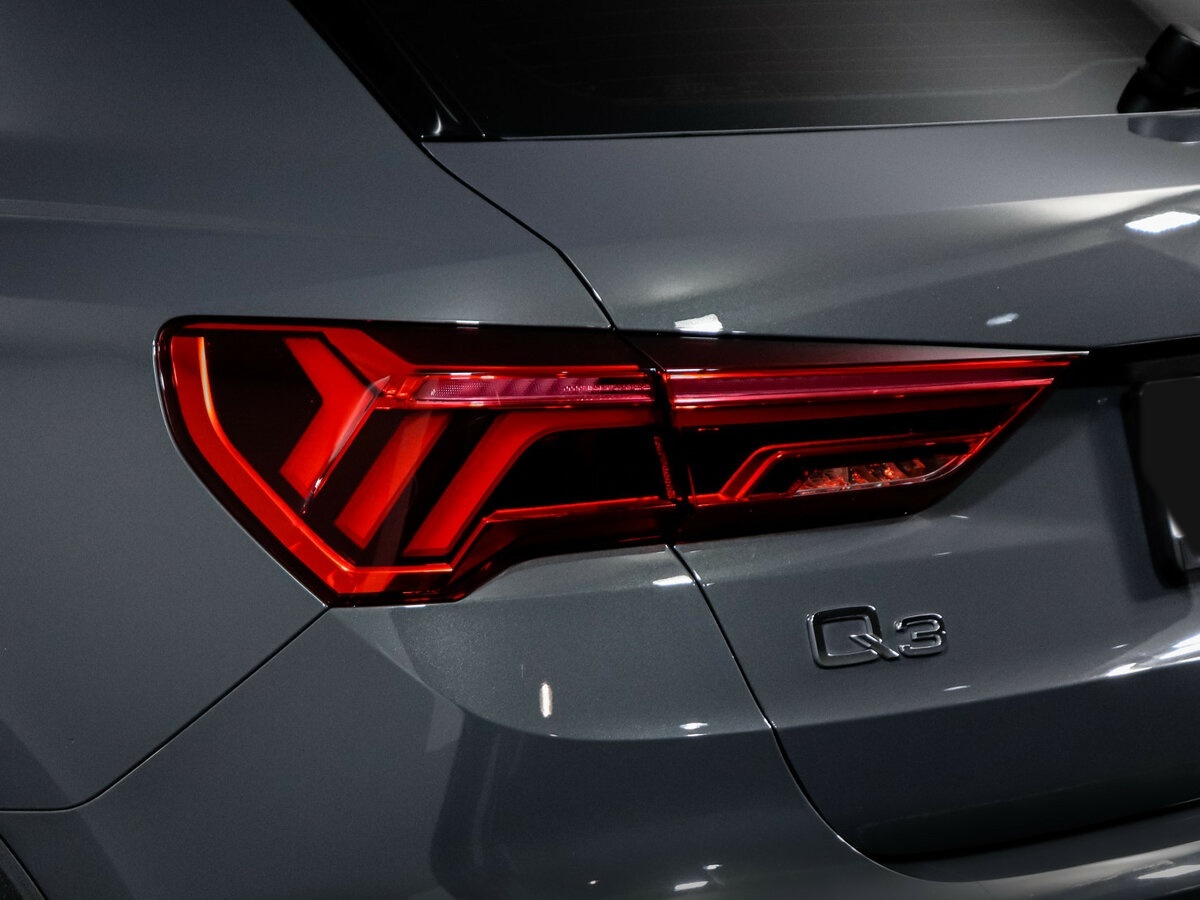 Audi Q3 2021 года с пробегом. Фото: #15